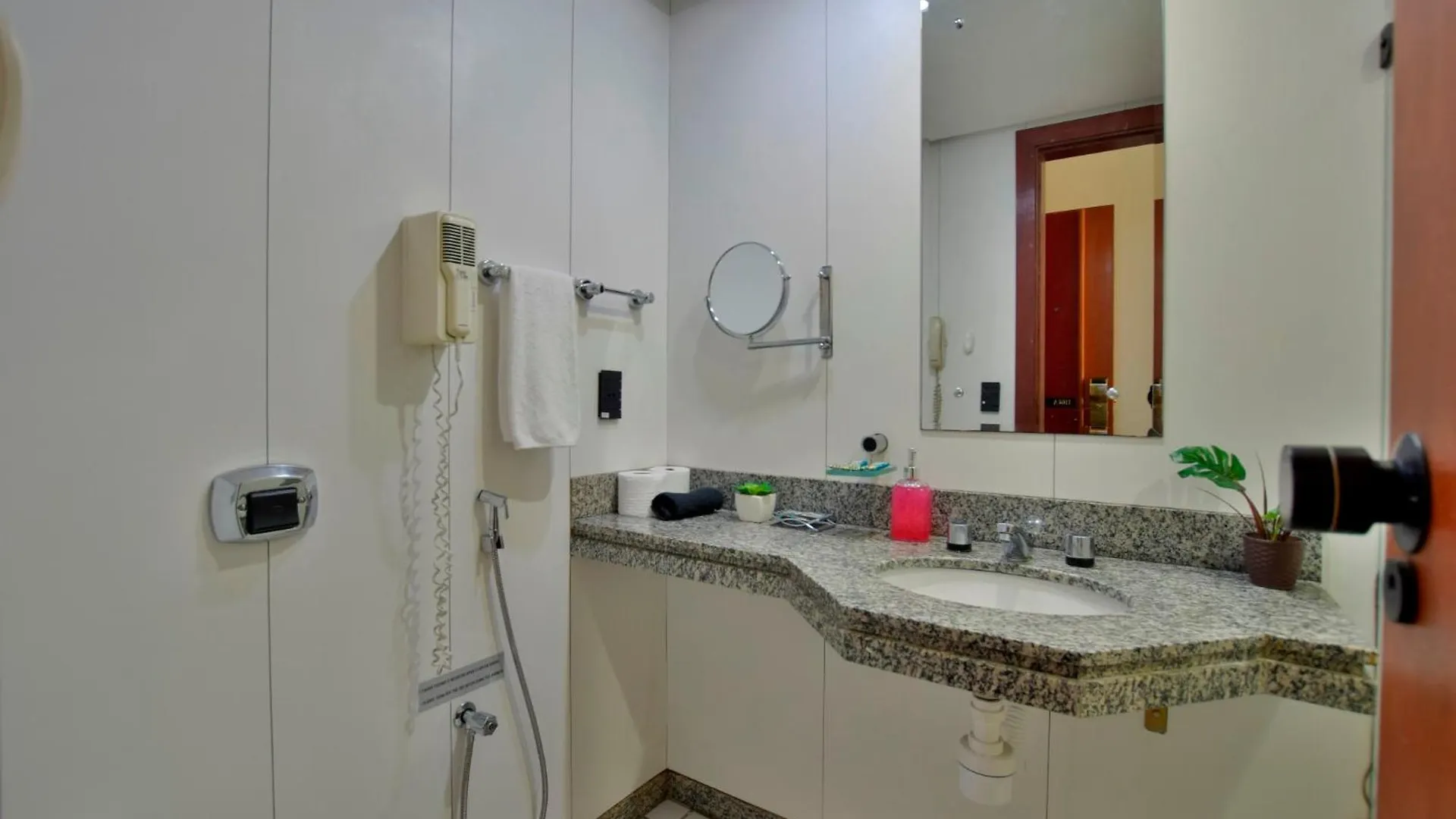 Hp04 Flat Particular No Metropolitan Apart-Hotel Brasília